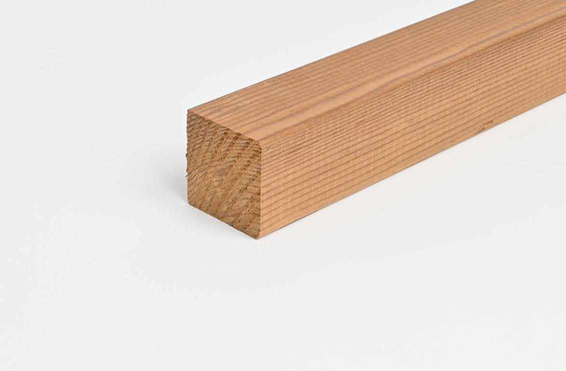 Produktprøve ThermoWood Fyr dekorativ liste, KEF E2